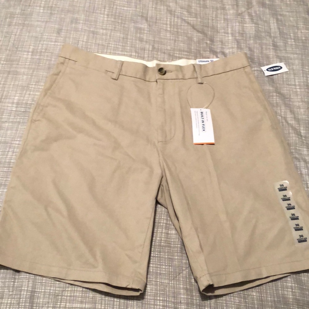 Old Navy - Ultimate Slim - men's shorts